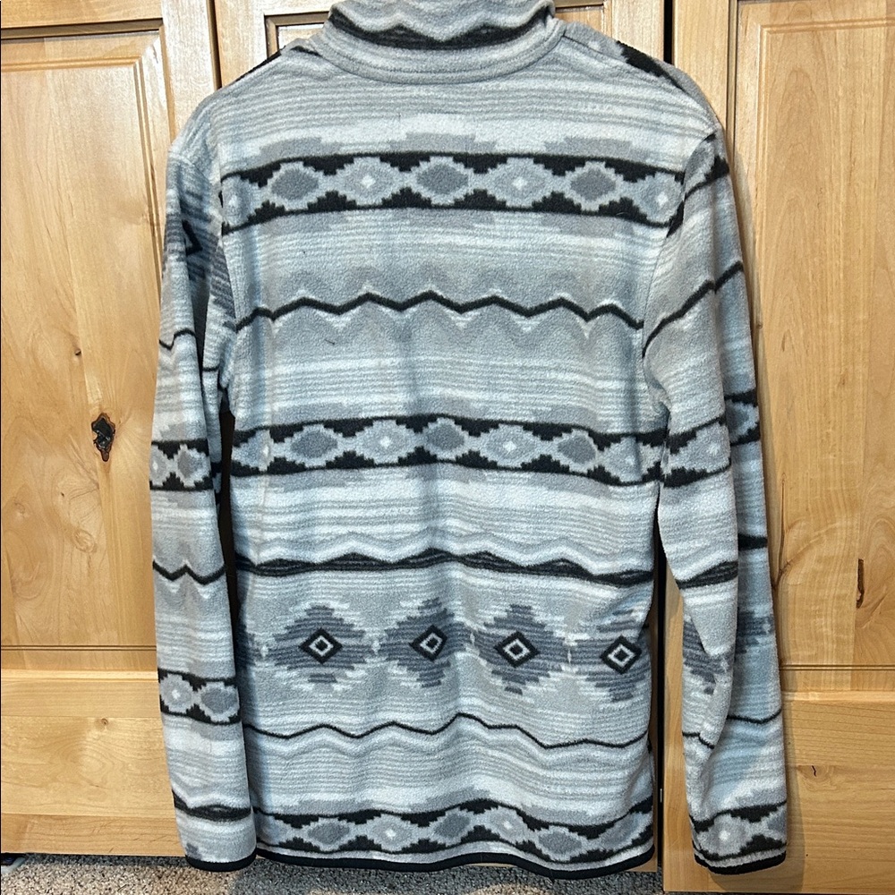 Aztec Pullover Sweater - Picture 3 of 3